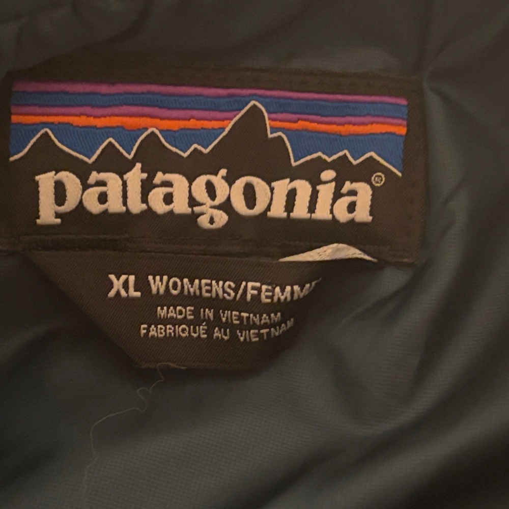 Patagonia Vest - Picture 3 of 7